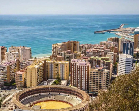 Málaga, ciudad para invertir, según Reding Real Estate Investment. 17